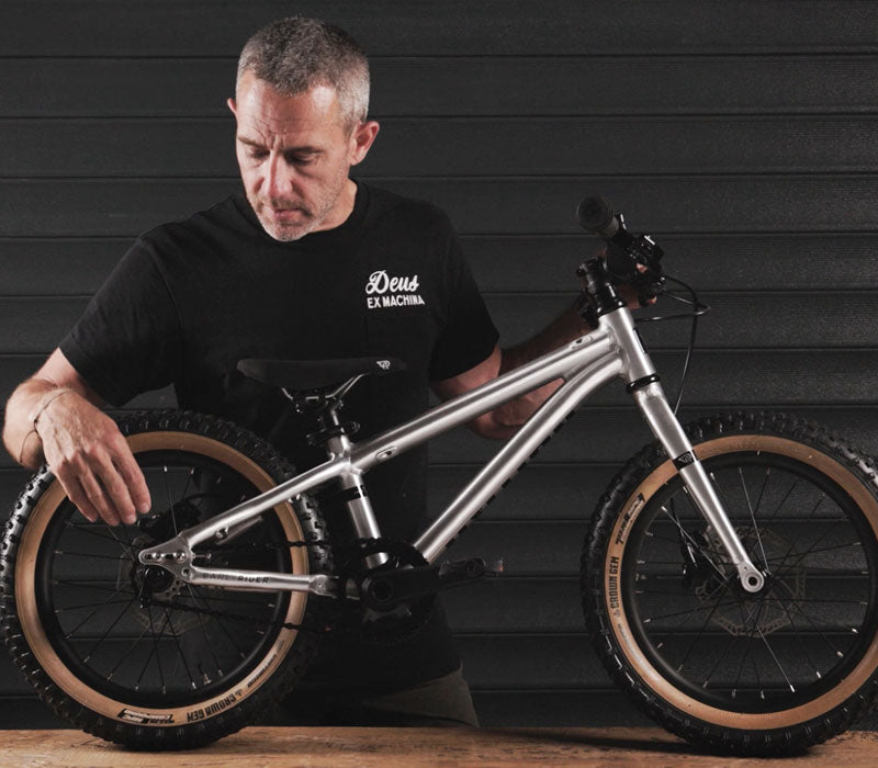 Performance 2025 Range | High-Spec Kids' Bikes | Early Rider